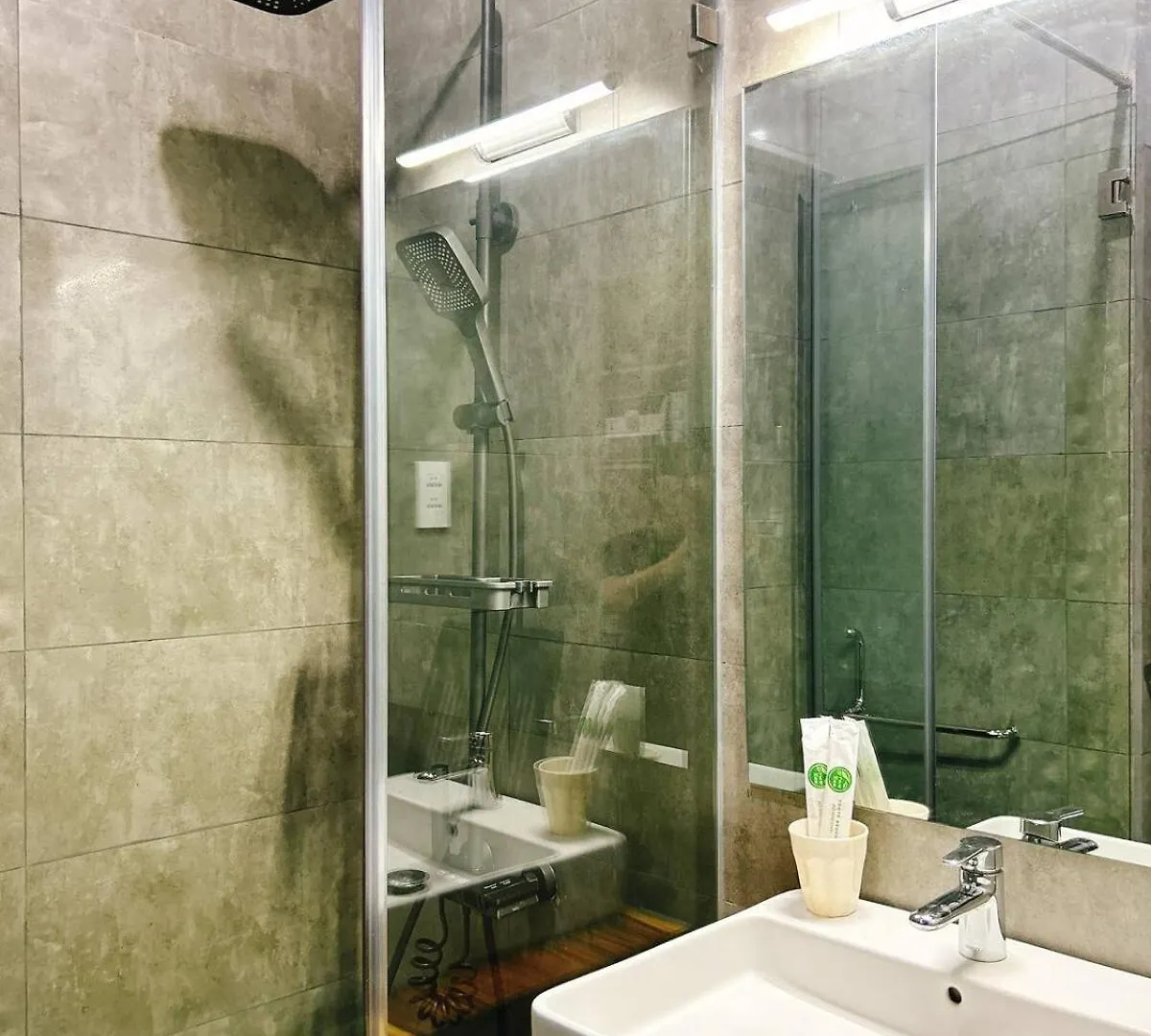 Can Ho 1 Phong Ngu Tai Phu Nhuan Ho Chi Minh City Apartment
