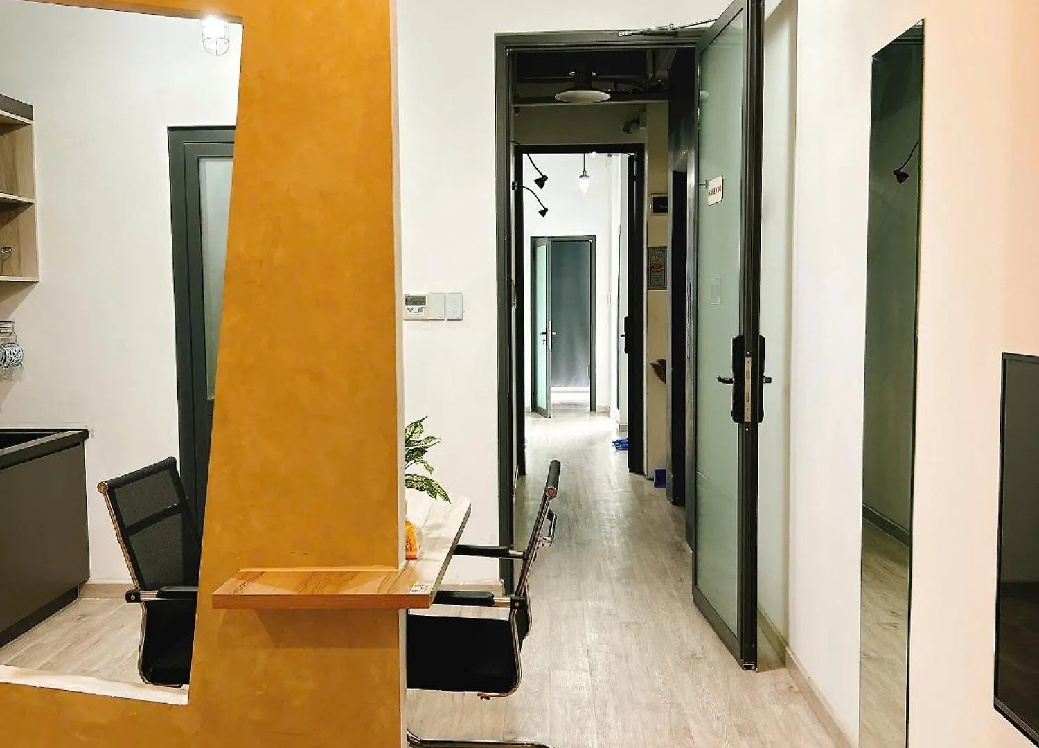 Can Ho 1 Phong Ngu Tai Phu Nhuan Ho Chi Minh City Vietnam